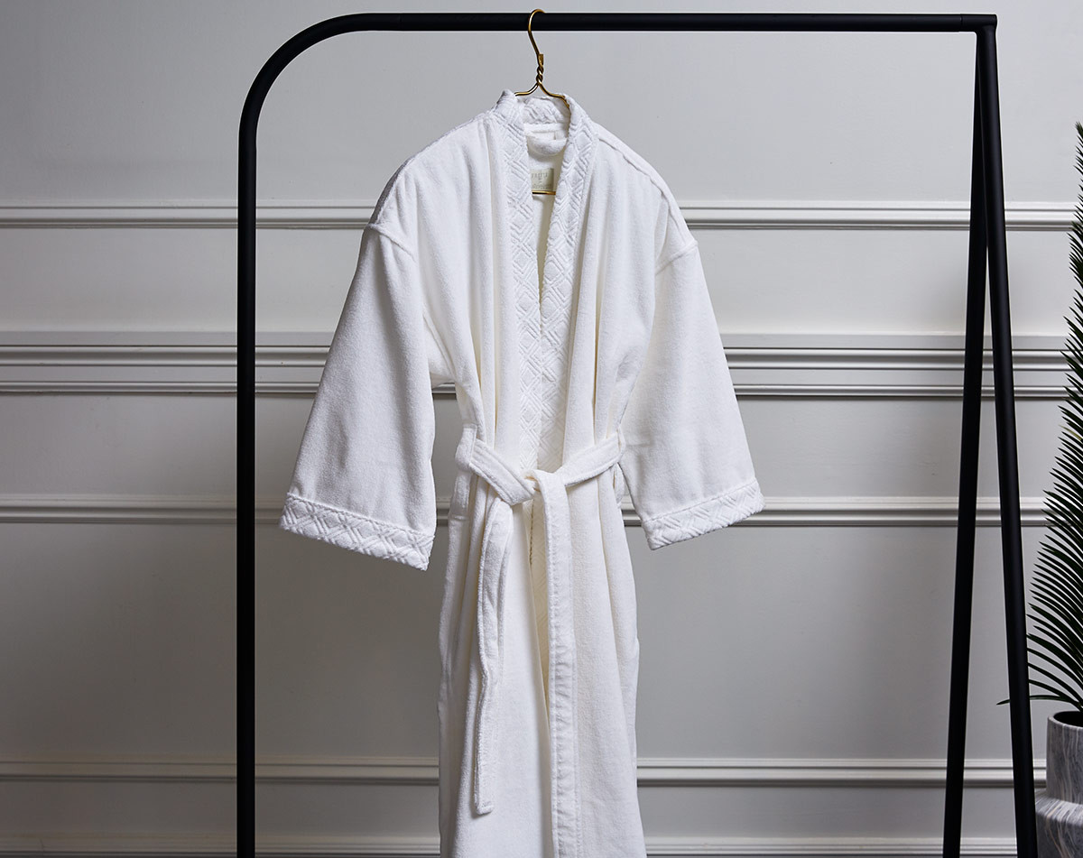 Frette 1860 For St. Regis Teen Kimono Robe | St. Regis Boutique